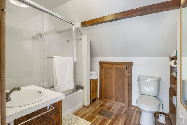 30 Riverside Drive, Ashland, NH 03217
