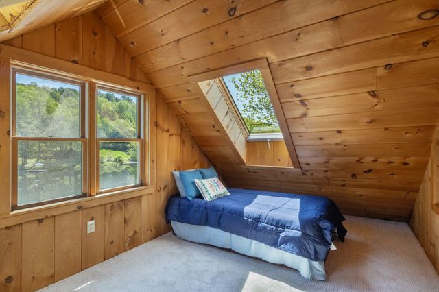 30 Riverside Drive, Ashland, NH 03217