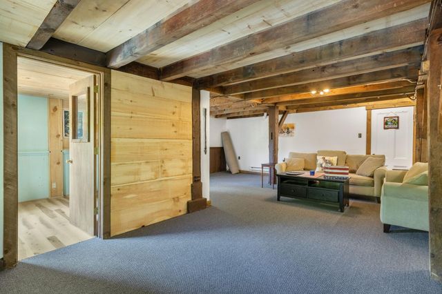 30 Riverside Drive, Ashland, NH 03217
