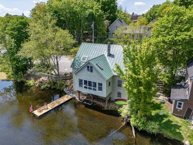30 Riverside Drive, Ashland, NH 03217