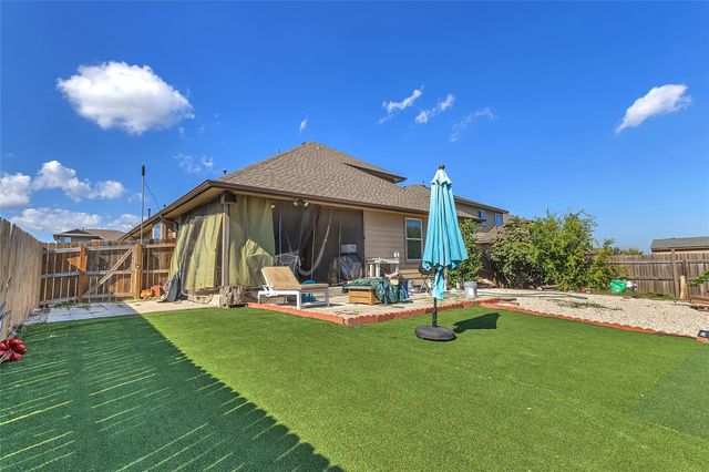 206 Linden LN, San Marcos, TX 78666