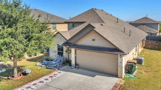 206 Linden LN, San Marcos, TX 78666