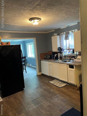19350 Glastonbury Road, Detroit, MI 48219