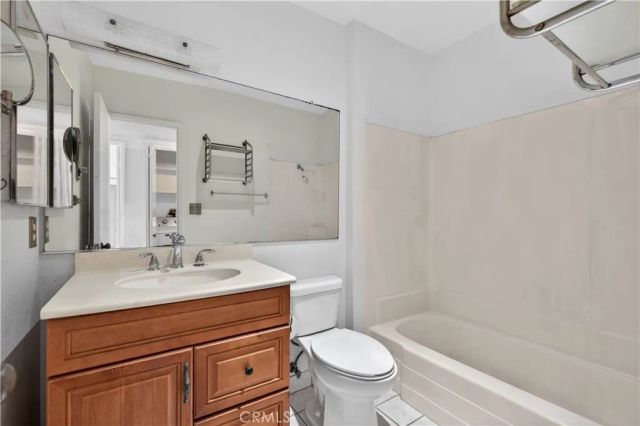 9950 Topanga Canyon Boulevard 43, Chatsworth, CA 91311