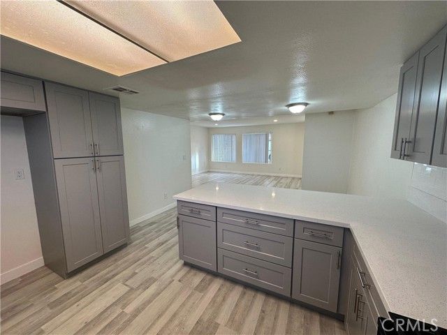 44155 10th, Lancaster, CA 93534