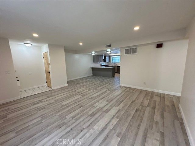 44155 10th, Lancaster, CA 93534