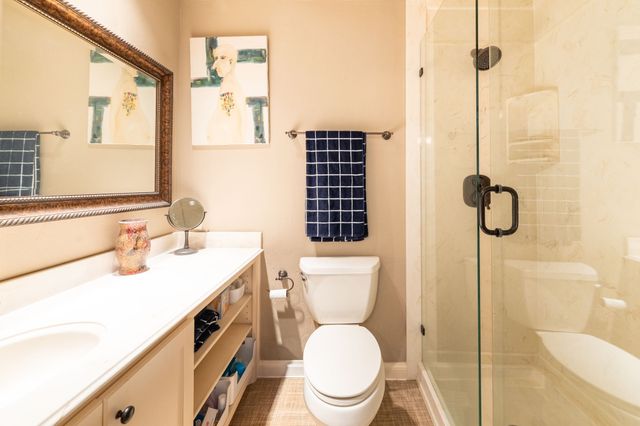 300 Rush Creek Drive B2, Heath, TX 75032