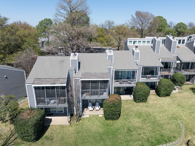 300 Rush Creek Drive B2, Heath, TX 75032