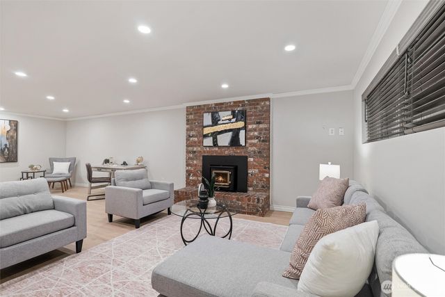 6530 61st Place SE, Snohomish, WA 98290