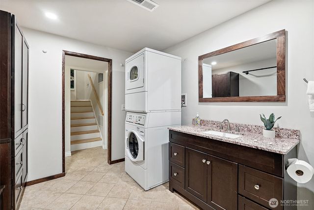 6530 61st Place SE, Snohomish, WA 98290