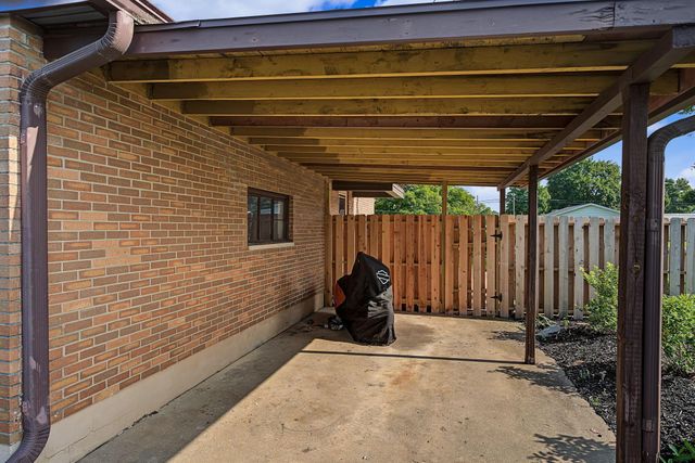 210 Broadway Road, Enon, OH 45323