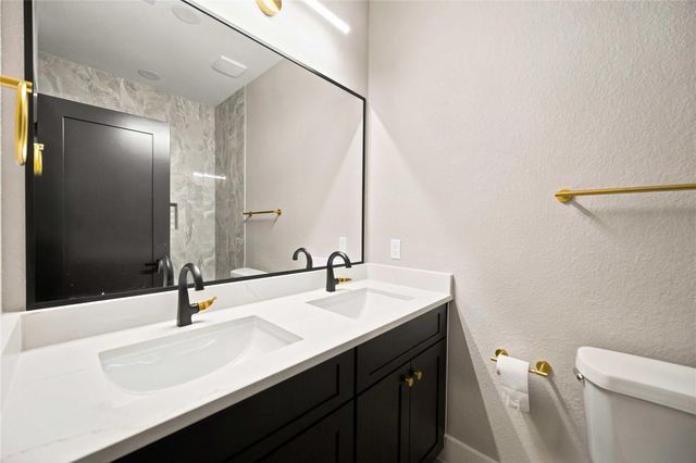 4117 Kewanee Street A, Houston, TX 77051