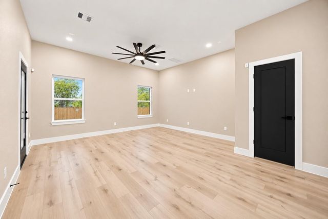 4117 Kewanee Street A, Houston, TX 77051