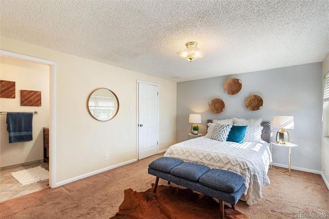 5550 S Lowell Boulevard, Littleton, CO 80123