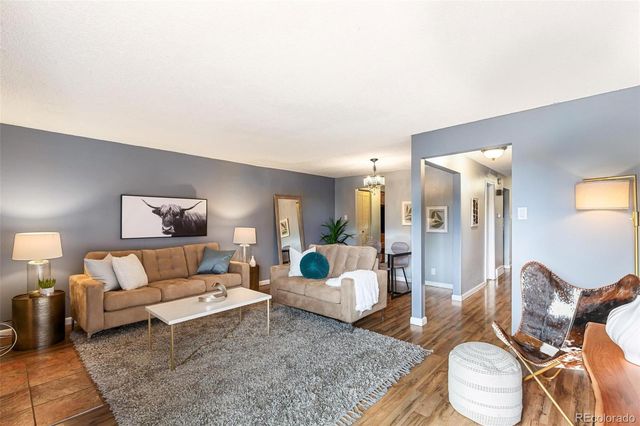 5550 S Lowell Boulevard, Littleton, CO 80123