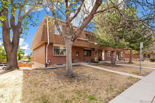 5550 S Lowell Boulevard, Littleton, CO 80123