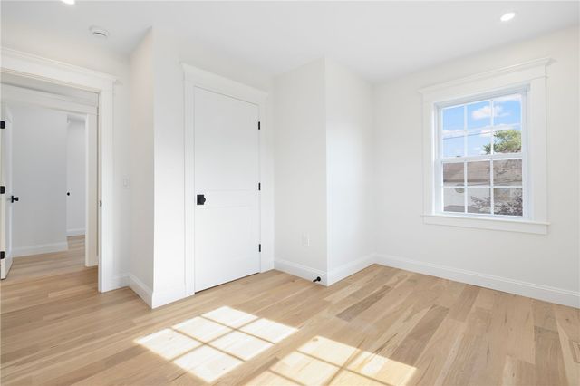 40 Atlantic Street, Newport, RI 02840