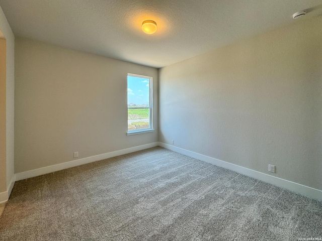 212 Megan's Lane, Castroville, TX 78009