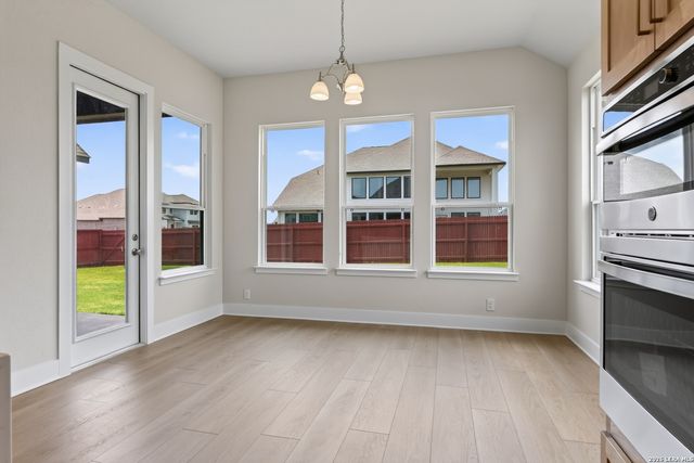 212 Megan's Lane, Castroville, TX 78009