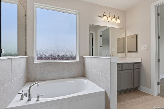 212 Megan's Lane, Castroville, TX 78009