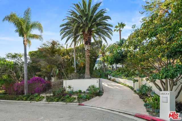 28177 Rey De Copas Lane, Malibu, CA 90265