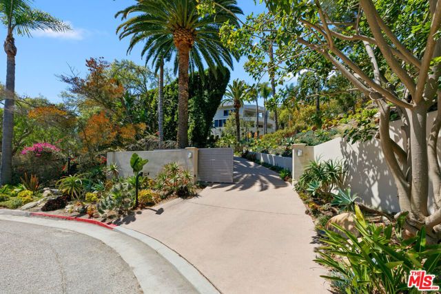 28177 Rey De Copas Lane, Malibu, CA 90265