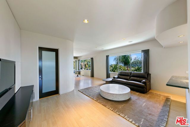 28177 Rey De Copas Lane, Malibu, CA 90265