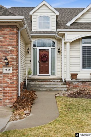 14736 Black Street, Bennington, NE 68007