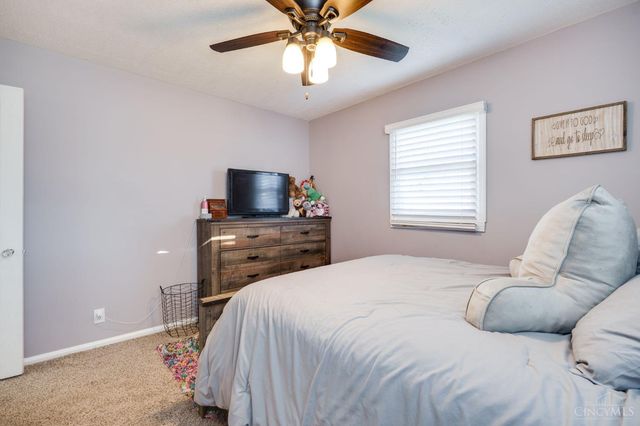 75 Union Avenue, New Miami, OH 45011