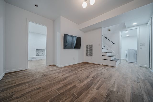 1208 Dempsey Dr, Nashville, TN 37217