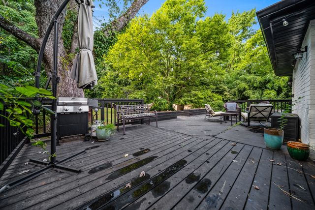 1208 Dempsey Dr, Nashville, TN 37217