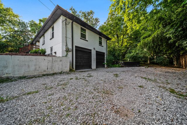 1208 Dempsey Dr, Nashville, TN 37217