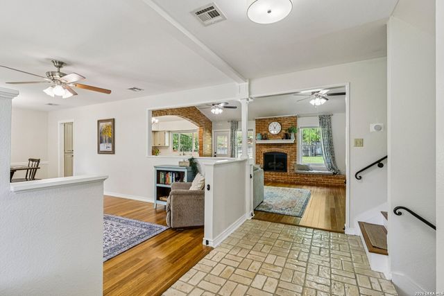 15719 Blue Creek St, San Antonio, TX 78232