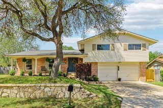 15719 Blue Creek St, San Antonio, TX 78232