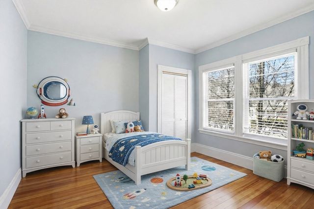 4 Valley Rd 4, Swampscott, MA 01907