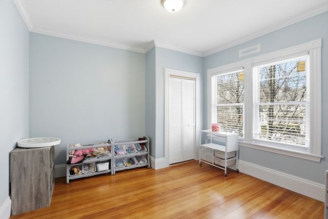 4 Valley Rd 4, Swampscott, MA 01907