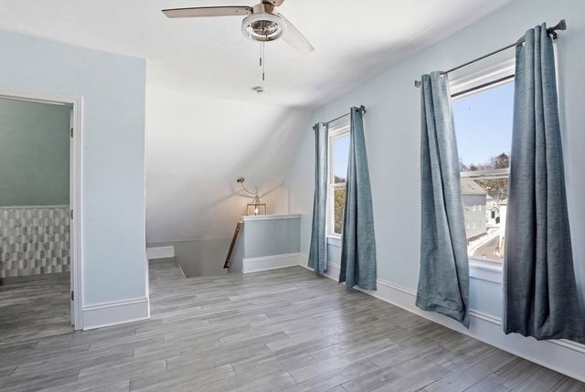 4 Valley Rd 4, Swampscott, MA 01907