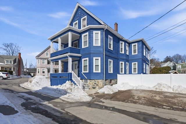 4 Valley Rd 4, Swampscott, MA 01907