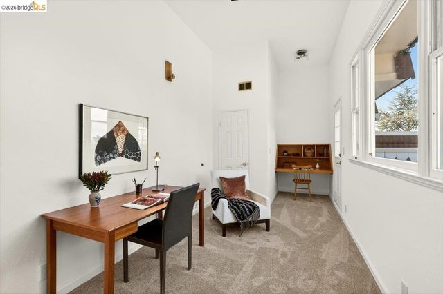 10565 Englewood Drive, Oakland, CA 94605