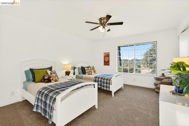 10565 Englewood Drive, Oakland, CA 94605