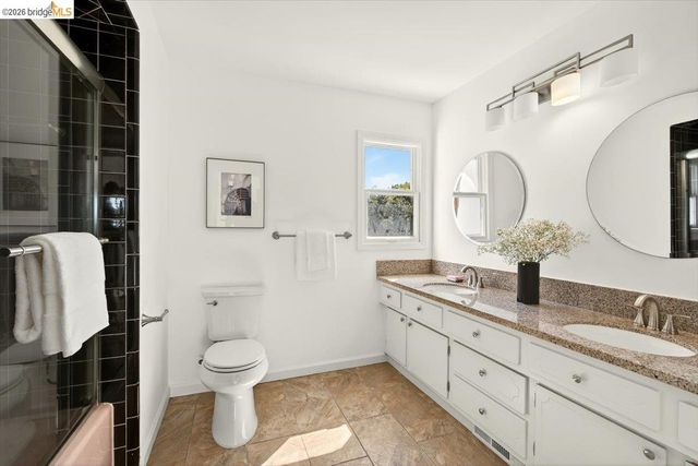 10565 Englewood Drive, Oakland, CA 94605