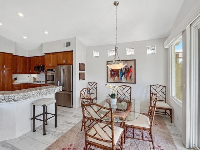 42811 Edessa Street, Palm Desert, CA 92211