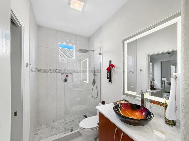 42811 Edessa Street, Palm Desert, CA 92211