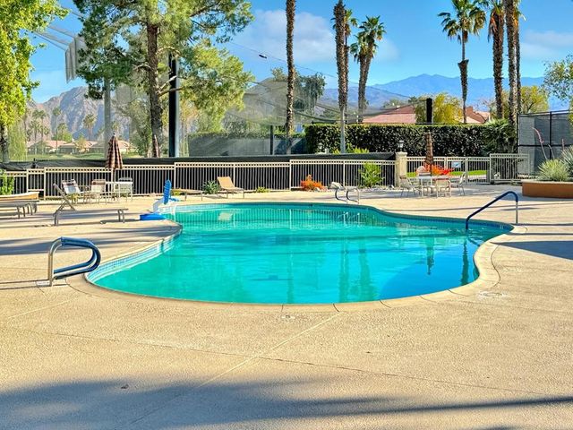 42811 Edessa Street, Palm Desert, CA 92211