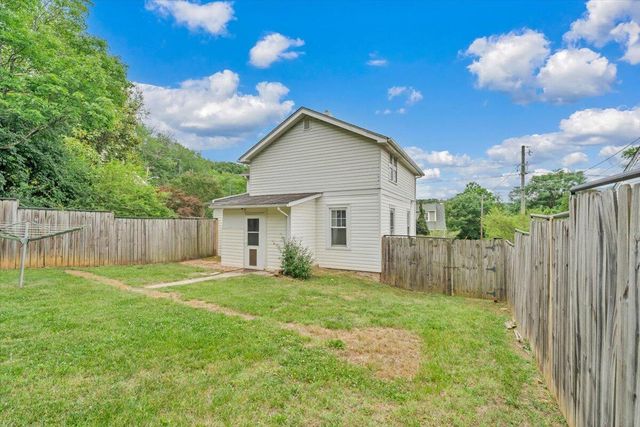 1364 Rose AVE SE, Roanoke, VA 24014