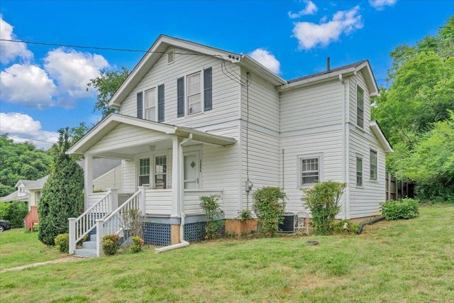 1364 Rose AVE SE, Roanoke, VA 24014