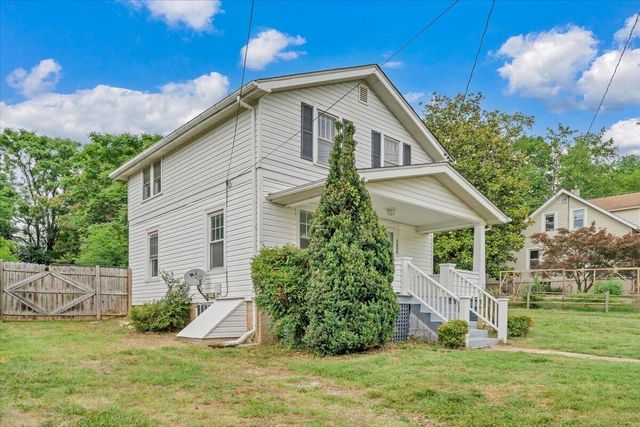 1364 Rose AVE SE, Roanoke, VA 24014