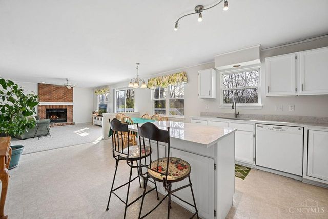 5984 Woodsbend Drive, Miami Twp, OH 45150