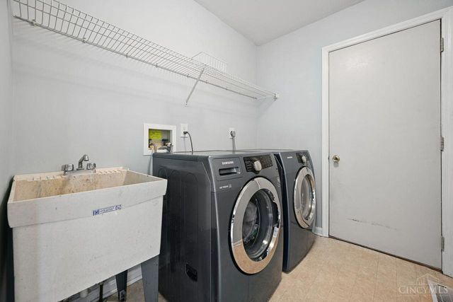 5984 Woodsbend Drive, Miami Twp, OH 45150