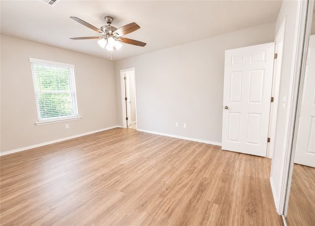 1 Mills Lane, Bella Vista, AR 72714